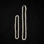 482439 Pearl necklace